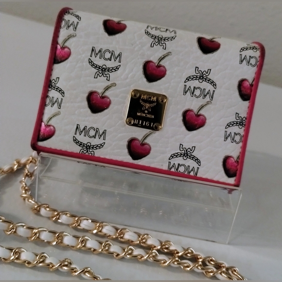 MCM Sweet Visetos Wallet - Picture 2 of 16